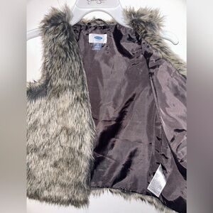 Kids fur vest